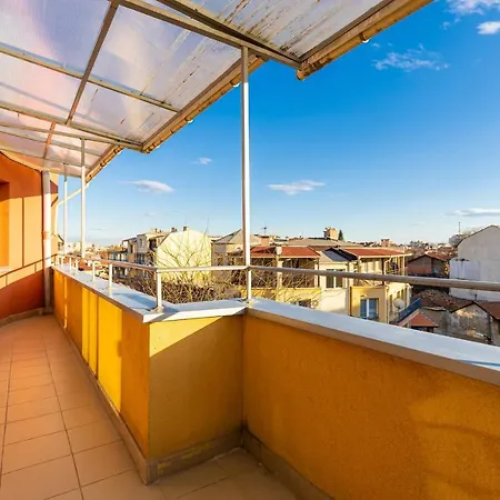 Apartment Sunny 1bd In Old Town By Flat Mаnager Plovdiv